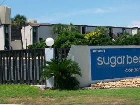 SUGAR BEACH ground floor beachside